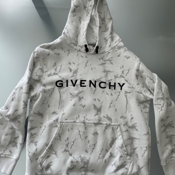 GIVENCHY Boy's Hoodie Sweatshirt with Cracked-Effect Print. sz. 10 - Picture 2 of 4